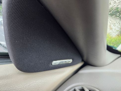 Used 2001 Ford Mustang Premium image 13