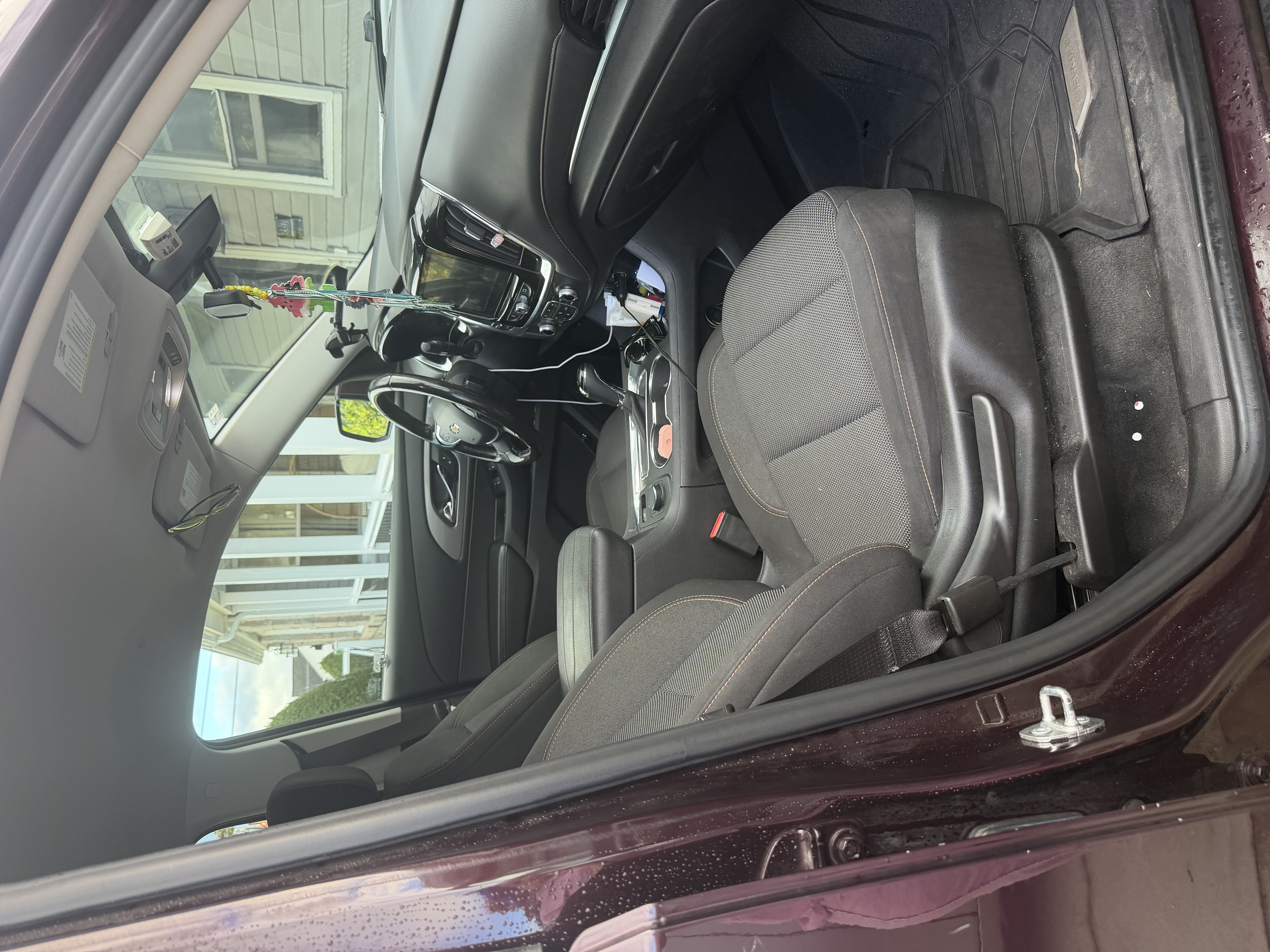 Used 2018 Chevrolet Traverse LT FWD image 10