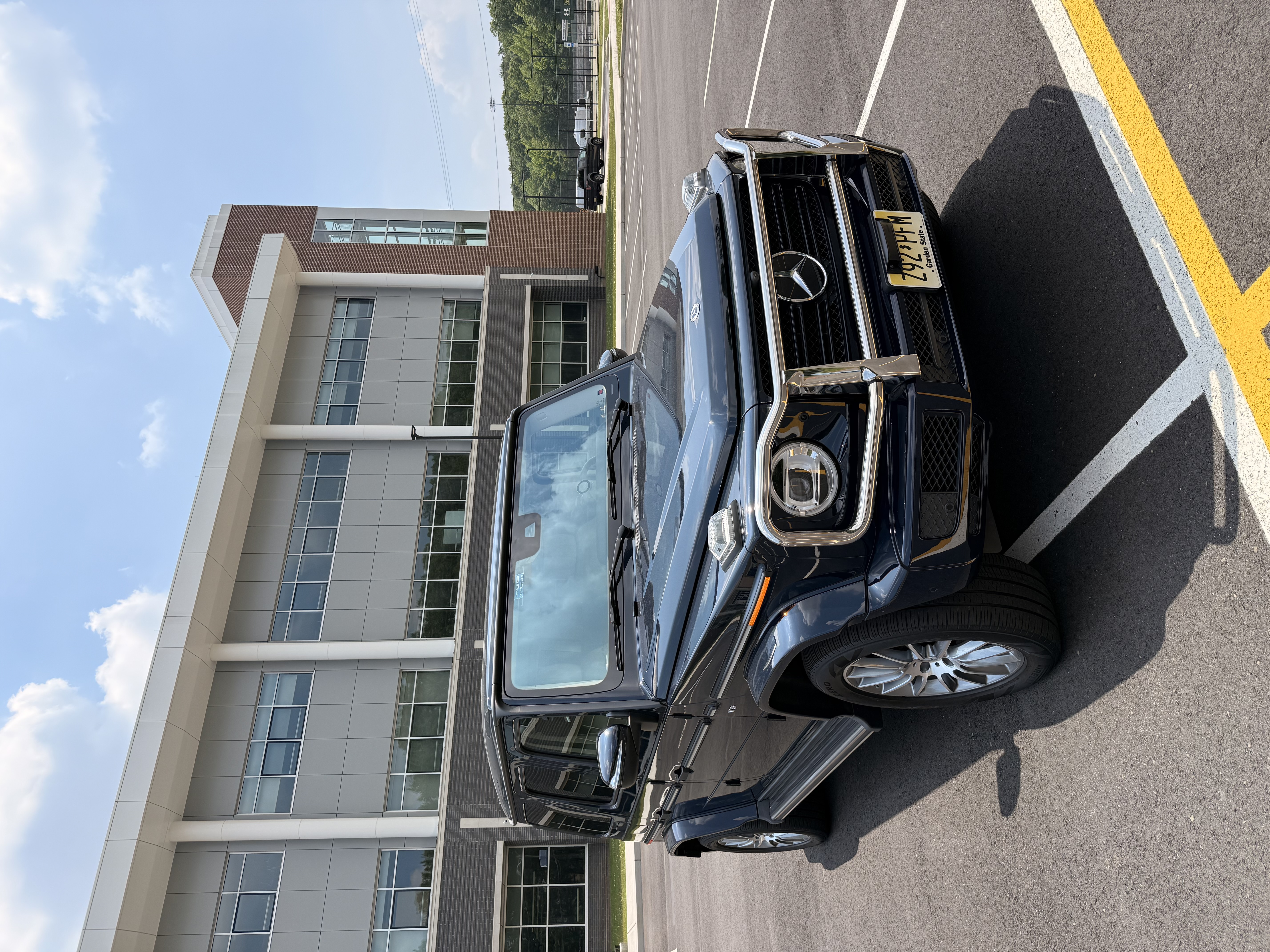 Used 2021 Mercedes-Benz G 550 image 5