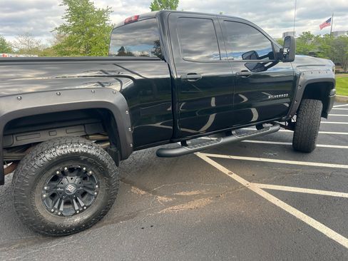 Used 2015 Chevrolet Silverado 1500 W/T w/ Black Out Edition AWD/4WD image 4