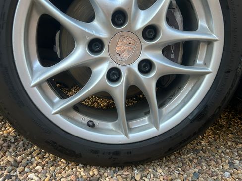 Used 2004 Porsche Boxster RWD image 12