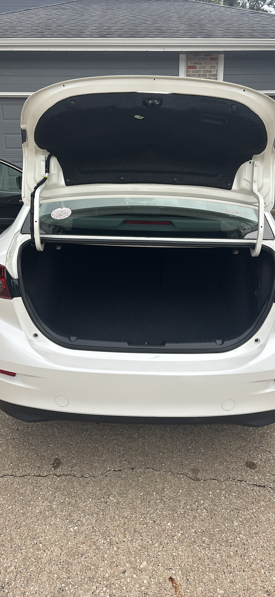 Used 2015 MAZDA MAZDA3 i Touring FWD image 9