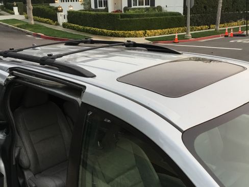 Used 2019 Toyota Sienna XLE image 14