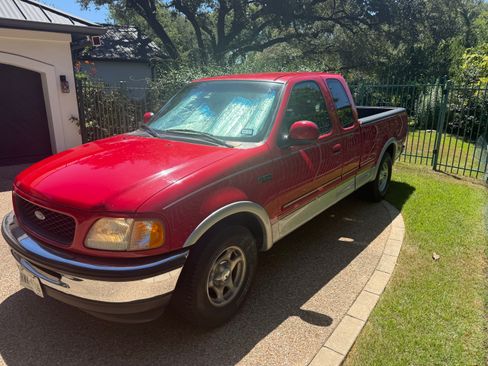 Used 1997 Ford F150 2WD SuperCab image 4