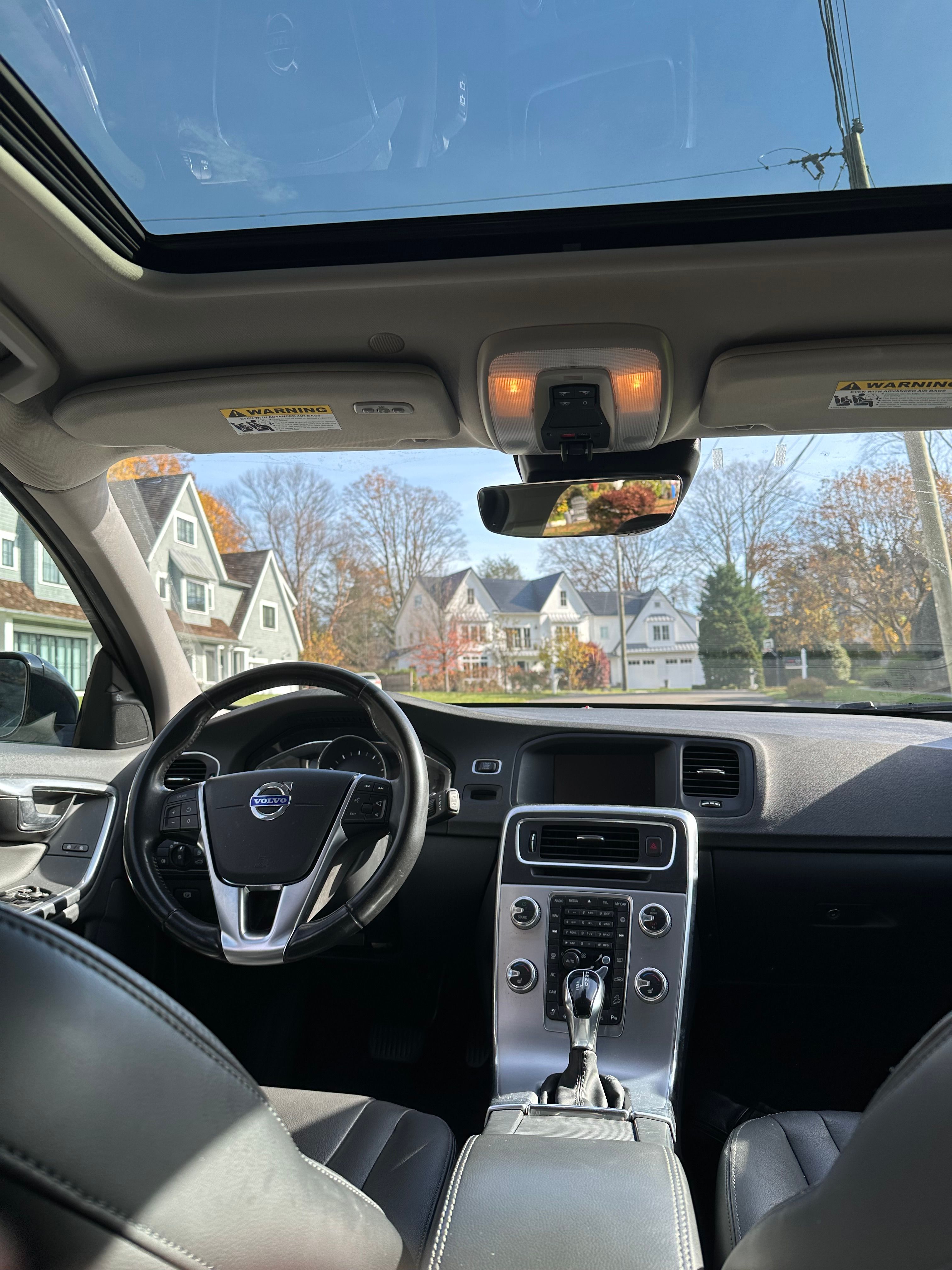 Used 2018 Volvo V60 T5 Cross Country w/ Convenience Package AWD/4WD image 11