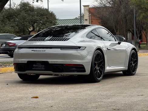 Used 2022 Porsche 911 Carrera 4S image 6