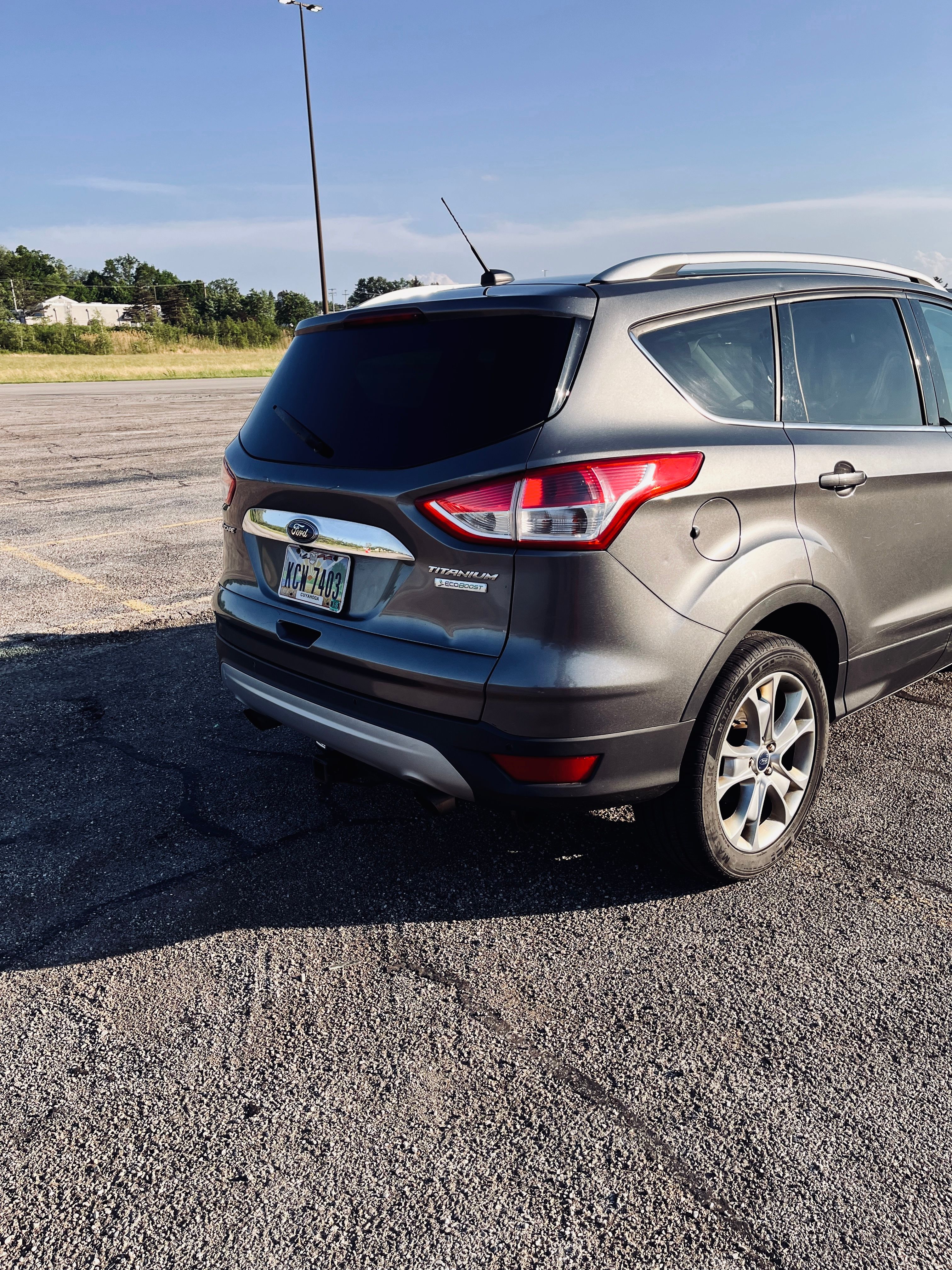 Used 2014 Ford Escape Titanium FWD image 5