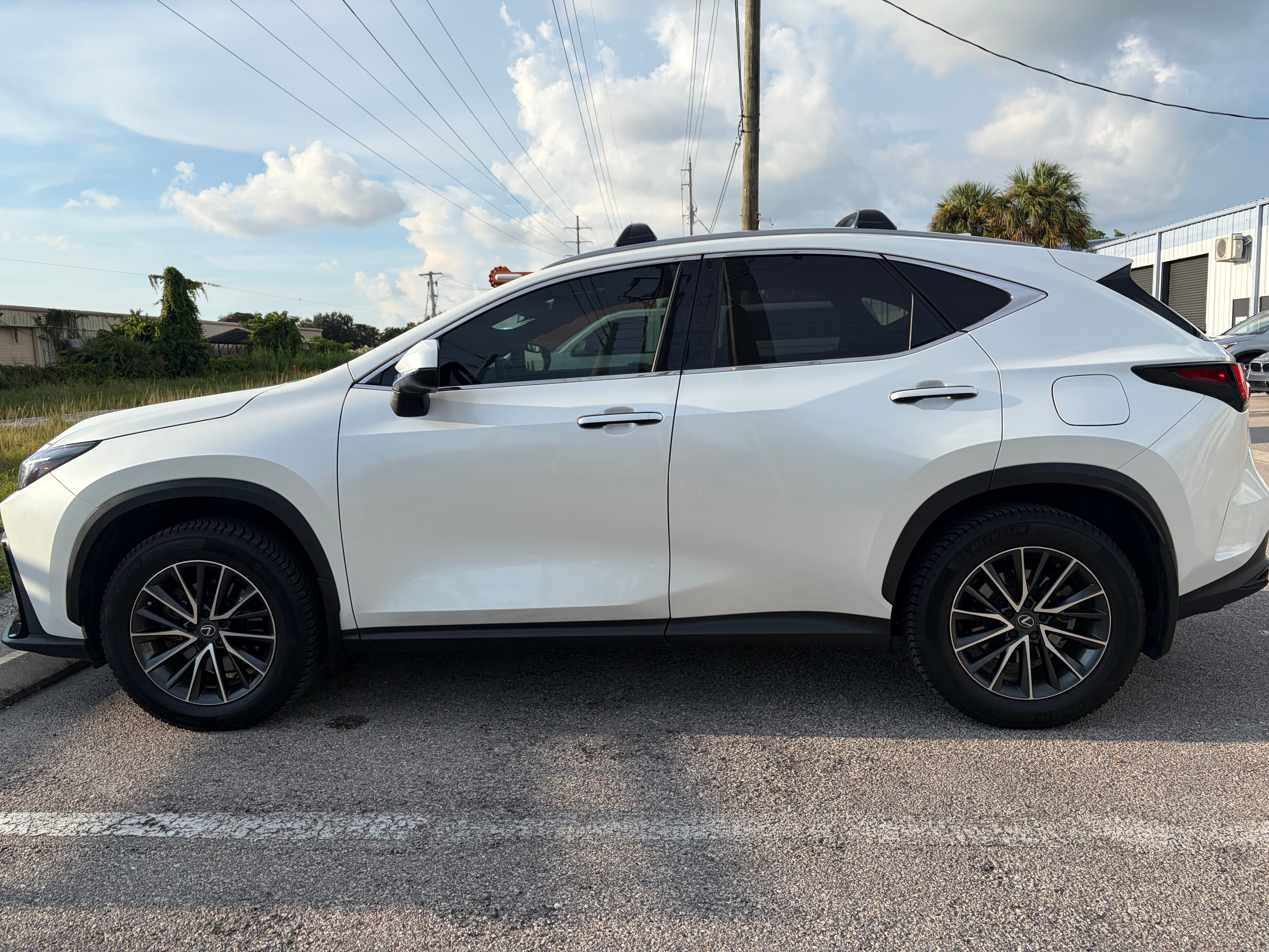 Used 2025 Lexus NX 350h AWD w/ Premium Package image 6