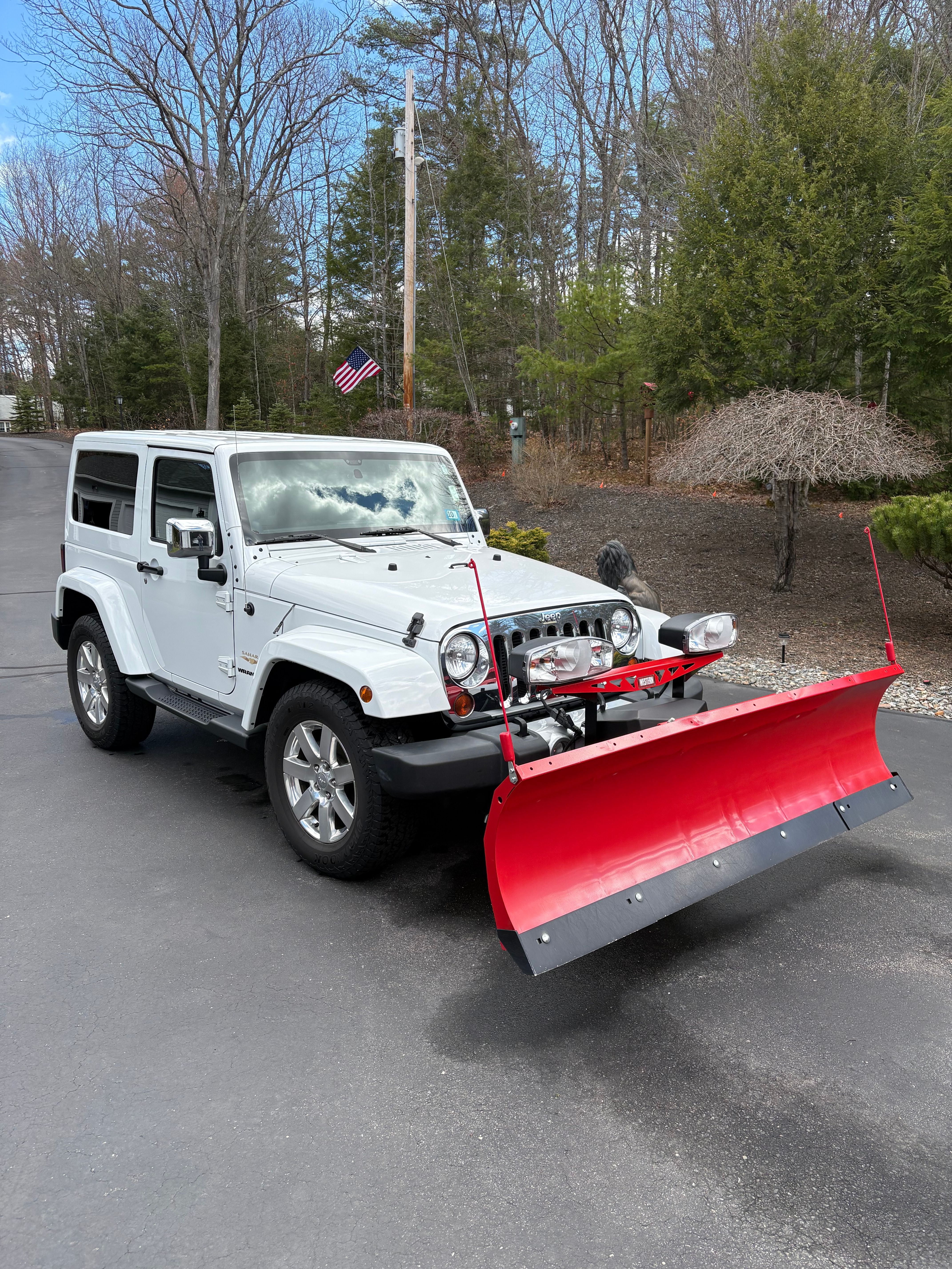 Used 2012 Jeep Wrangler Sahara AWD/4WD image 12