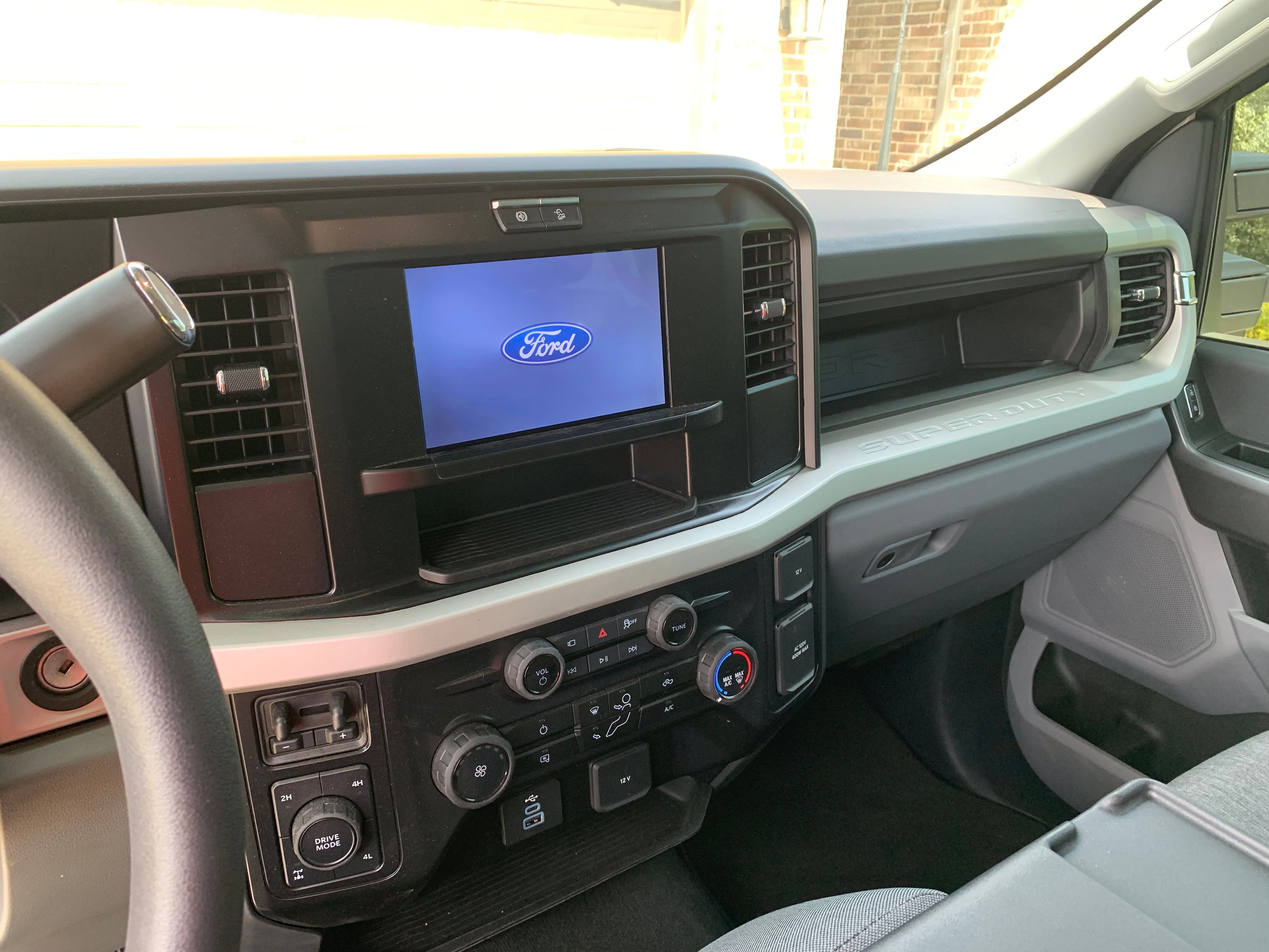 Used 2025 Ford F250 XL w/ STX Appearance Package AWD/4WD image 13