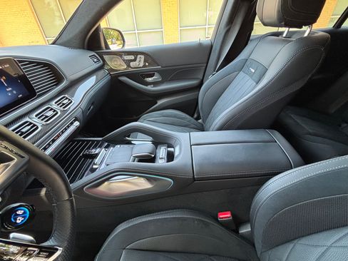Used 2025 Mercedes-Benz GLE 63 AMG S image 15