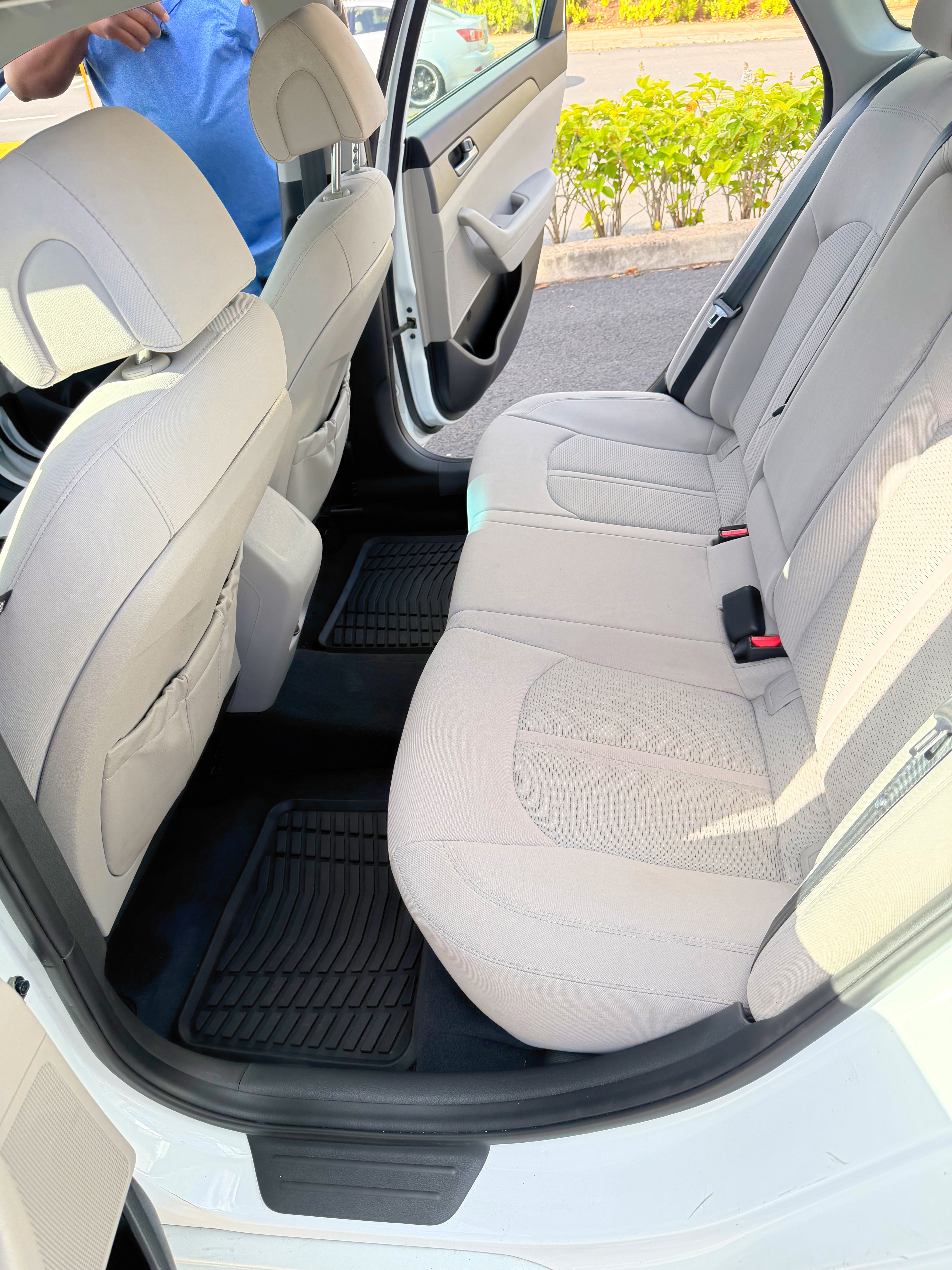 Used 2017 Hyundai Sonata SE FWD image 4