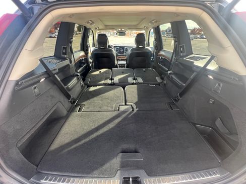 Used 2023 Volvo XC90 B6 Plus w/ Protection Package Premier image 14