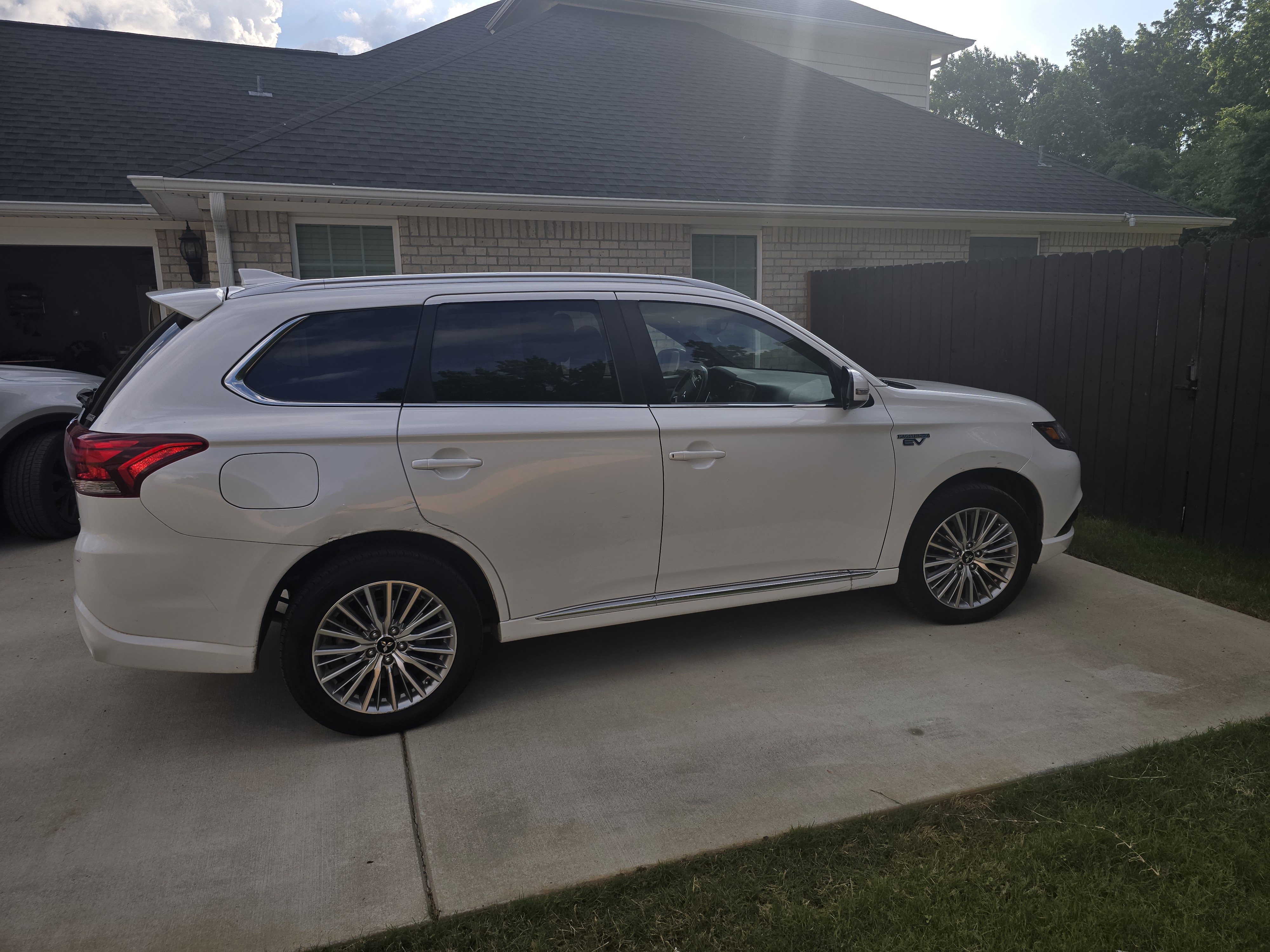 Used 2022 Mitsubishi Outlander SEL AWD/4WD image 14