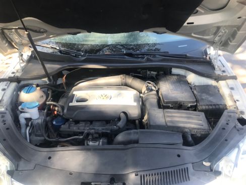 Used 2010 Volkswagen Eos Lux image 12