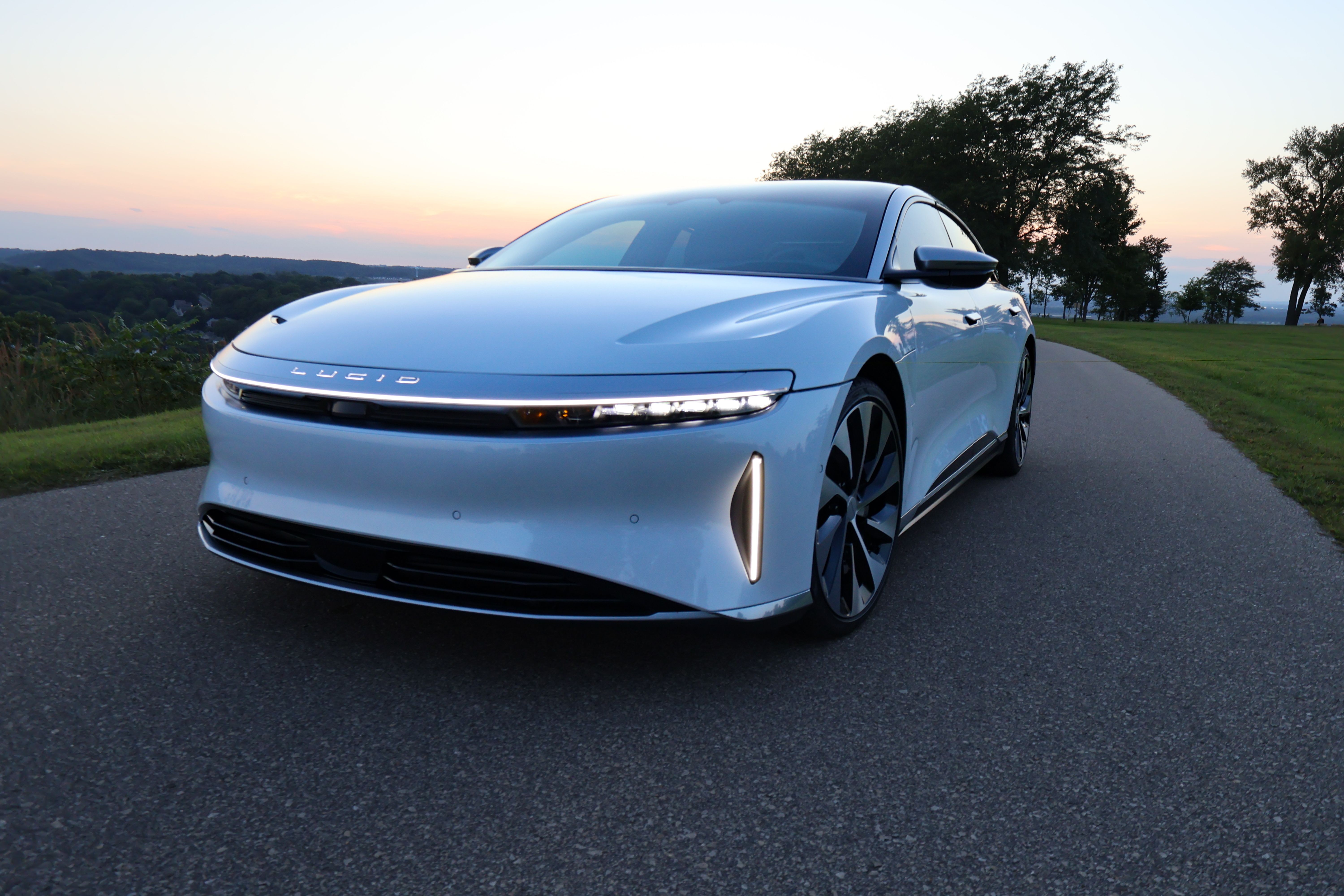 Used 2022 Lucid Air Grand Touring AWD/4WD image 5