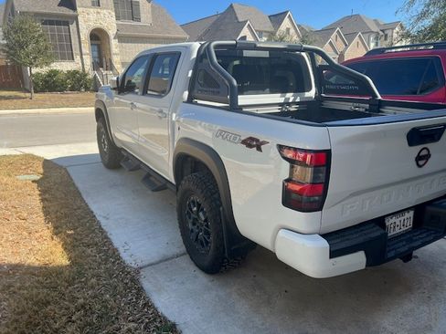 Used 2023 Nissan Frontier PRO-4X w/ Pro-4X Premium Package image 6