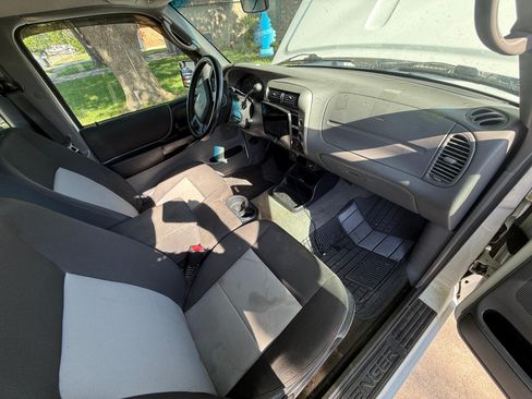 Used 2011 Ford Ranger XLT RWD image 13