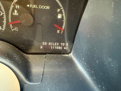 Used 2006 Lincoln Navigator Luxury AWD/4WD image 13