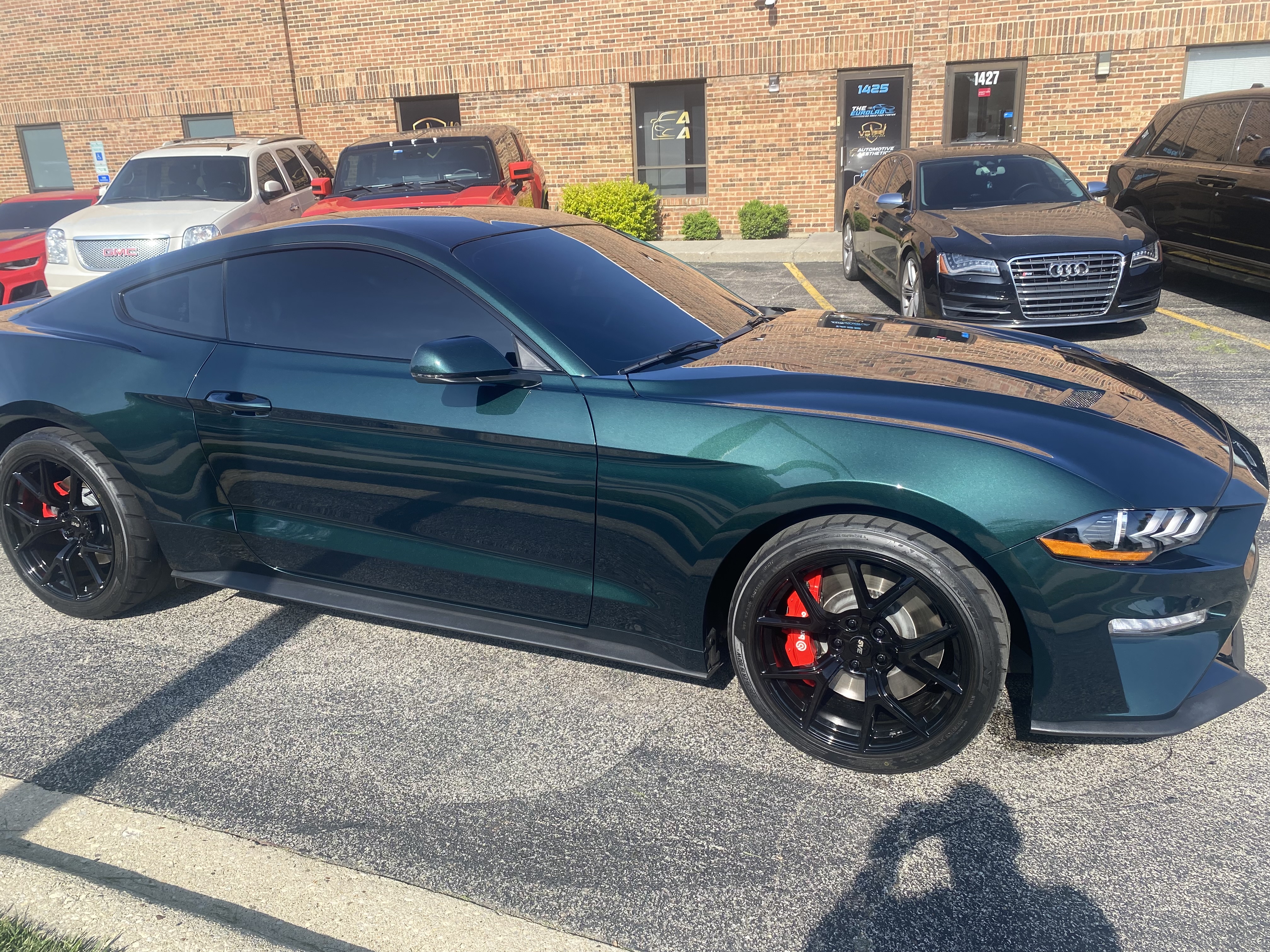Used 2019 Ford Mustang Bullitt w/ Bullitt Electronics Package RWD image 2