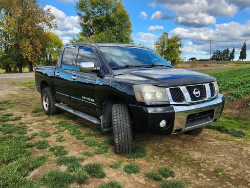 Used 2007 Nissan Titan LE image 4