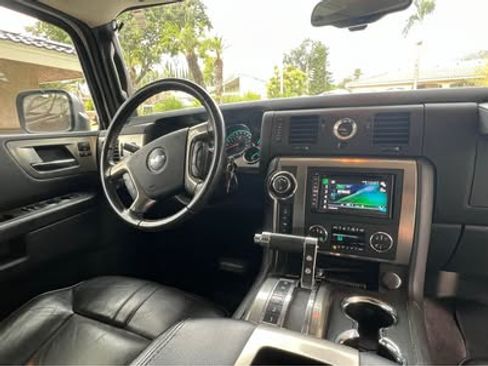 Used 2008 HUMMER H2 image 6