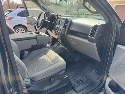 Used 2015 Ford F150 XLT w/ Equipment Group 301A Mid image 22