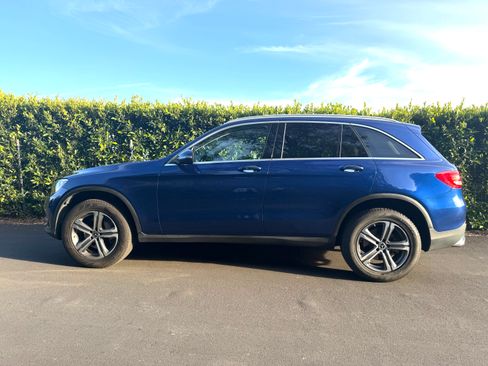 Used 2018 Mercedes-Benz GLC 300 image 4