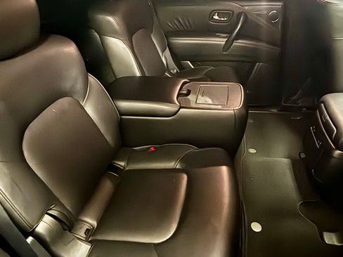 Used 2021 Nissan Armada SL w/ Midnight Edition Package image 10