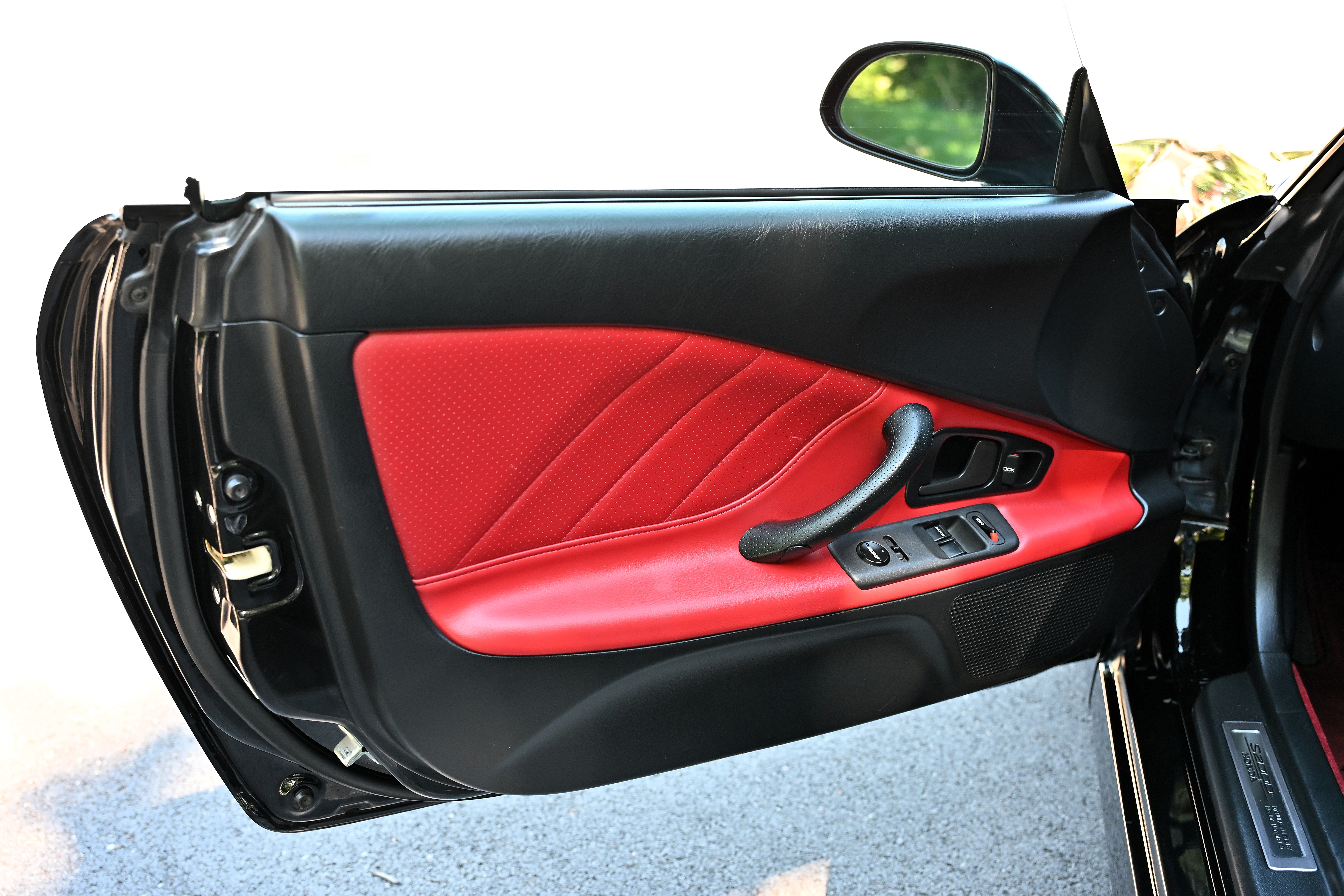Used 2001 Honda S2000 image 26