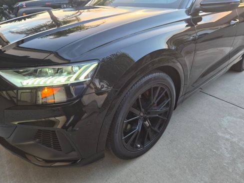 Used 2023 Audi SQ8 Prestige w/ Prestige Package image 5