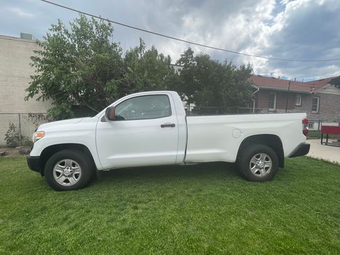 Used 2015 Toyota Tundra SR RWD image 2