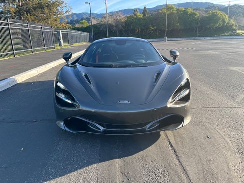 Used 2020 McLaren 720S image 4