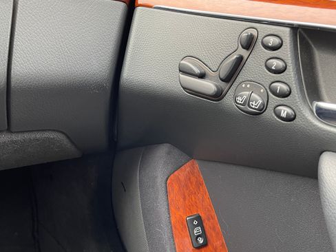 Used 2004 Mercedes-Benz S 430 4MATIC image 19