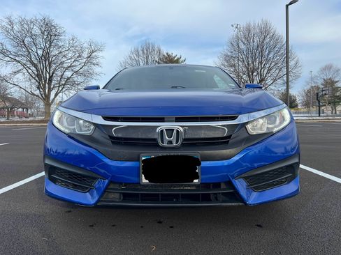 Used 2018 Honda Civic LX-P image 9