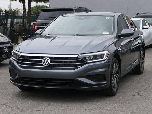 Used 2021 Volkswagen Jetta SEL Premium FWD image 1