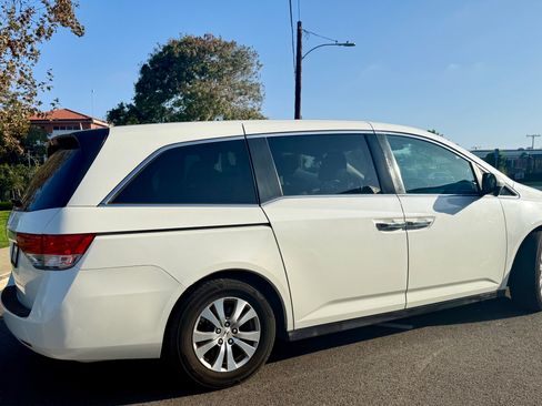 Used 2017 Honda Odyssey EX-L image 5