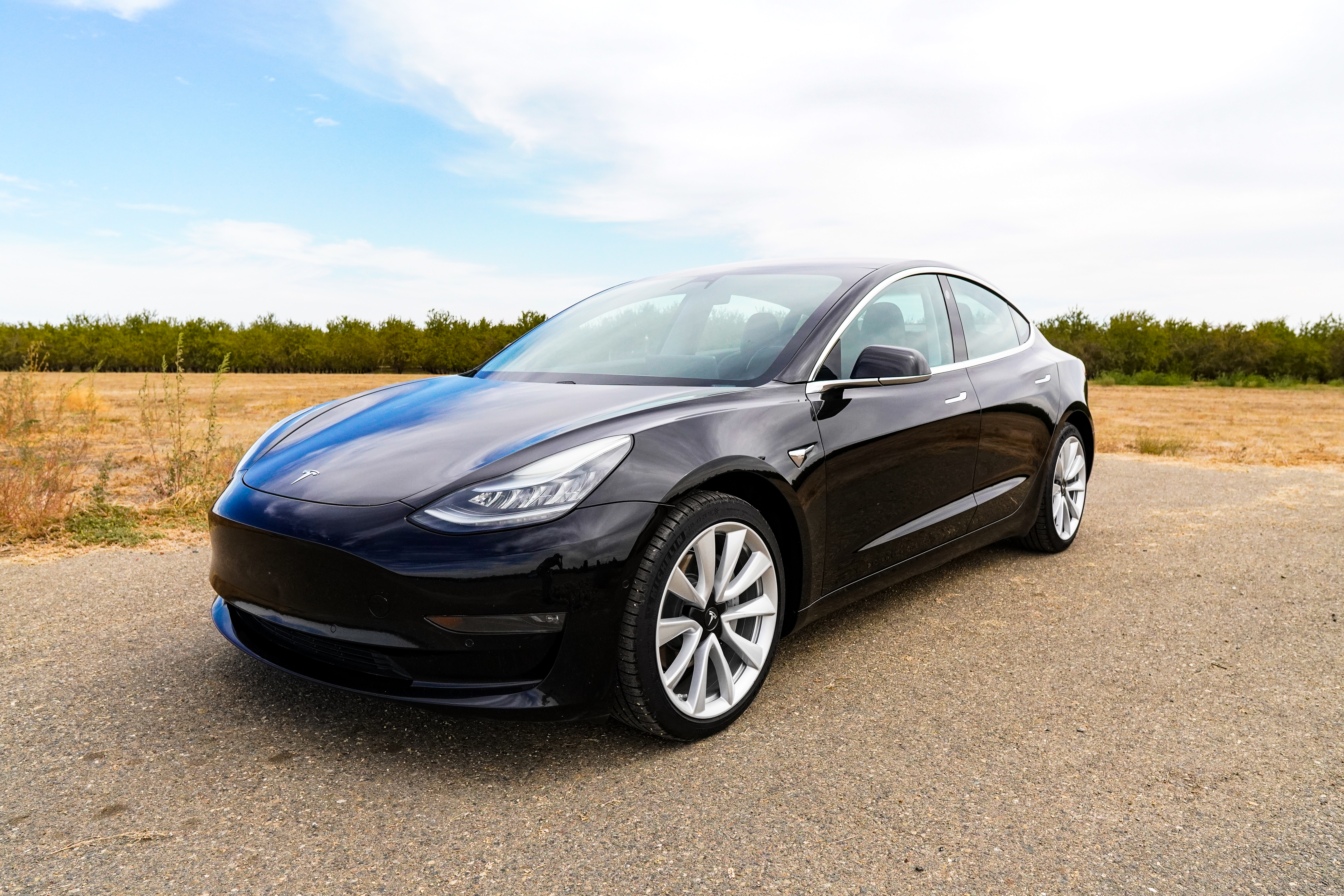 Used 2019 Tesla Model 3 Long Range RWD image 9