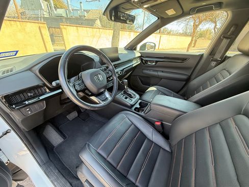 Used 2024 Honda CR-V Sport Touring image 10
