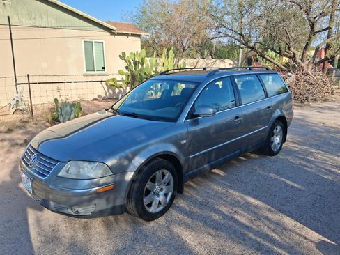 Used 2005 Volkswagen Passat GLS image 8