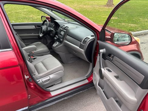 Used 2011 Honda CR-V EX-L image 9