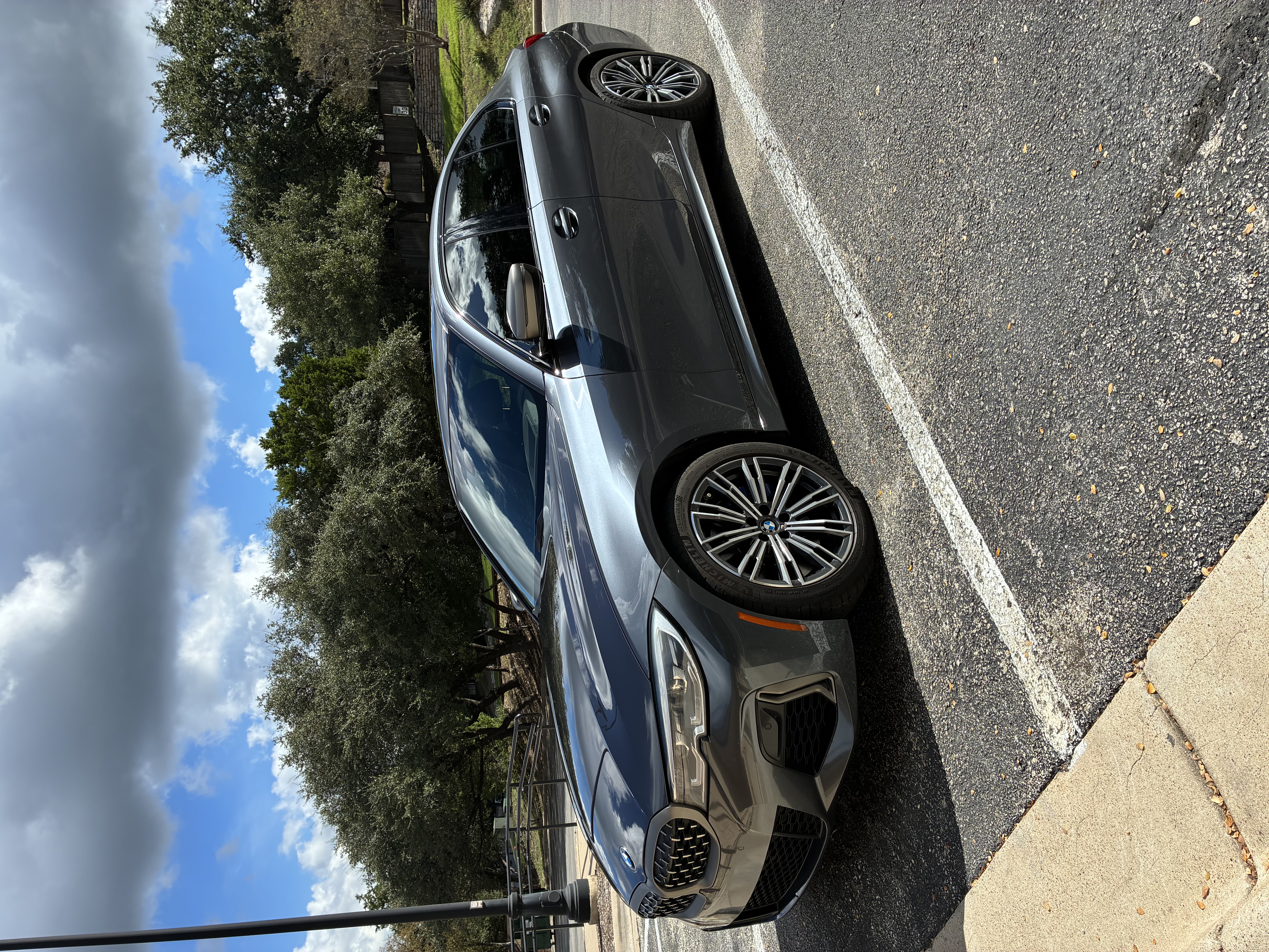 Used 2022 BMW M340i w/ Premium Package RWD image 5