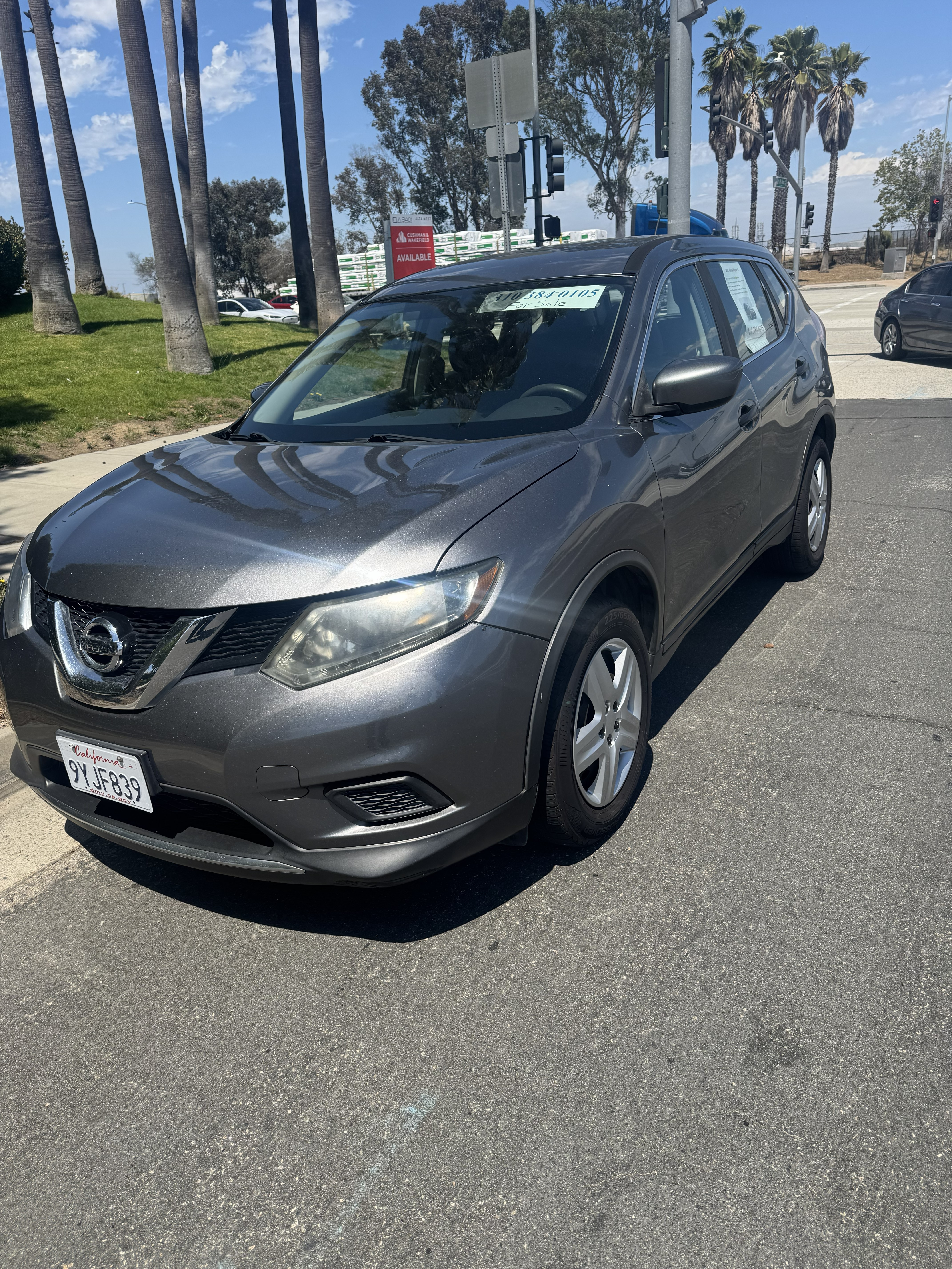 Used 2016 Nissan Rogue S FWD image 5