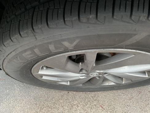 Used 2016 Nissan Rogue SL image 4