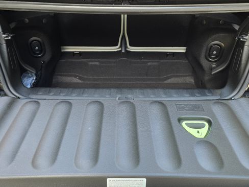 Used 2023 MINI Cooper Cooper Convertible 2D w/ Signature Upholstery Package image 17