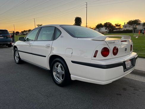 Used 2004 Chevrolet Impala Sedan w/ Sport Appearance Group image 5