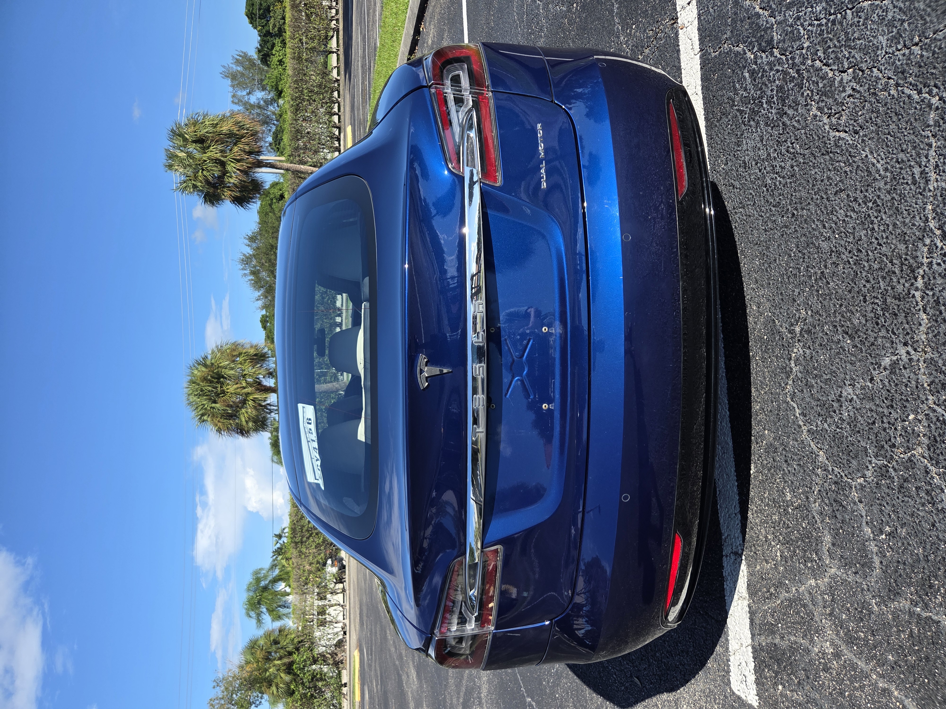 Used 2019 Tesla Model S Standard Range AWD/4WD image 5