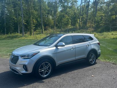Used 2017 Hyundai Santa Fe AWD w/ SE Ultimate Tech Package 03