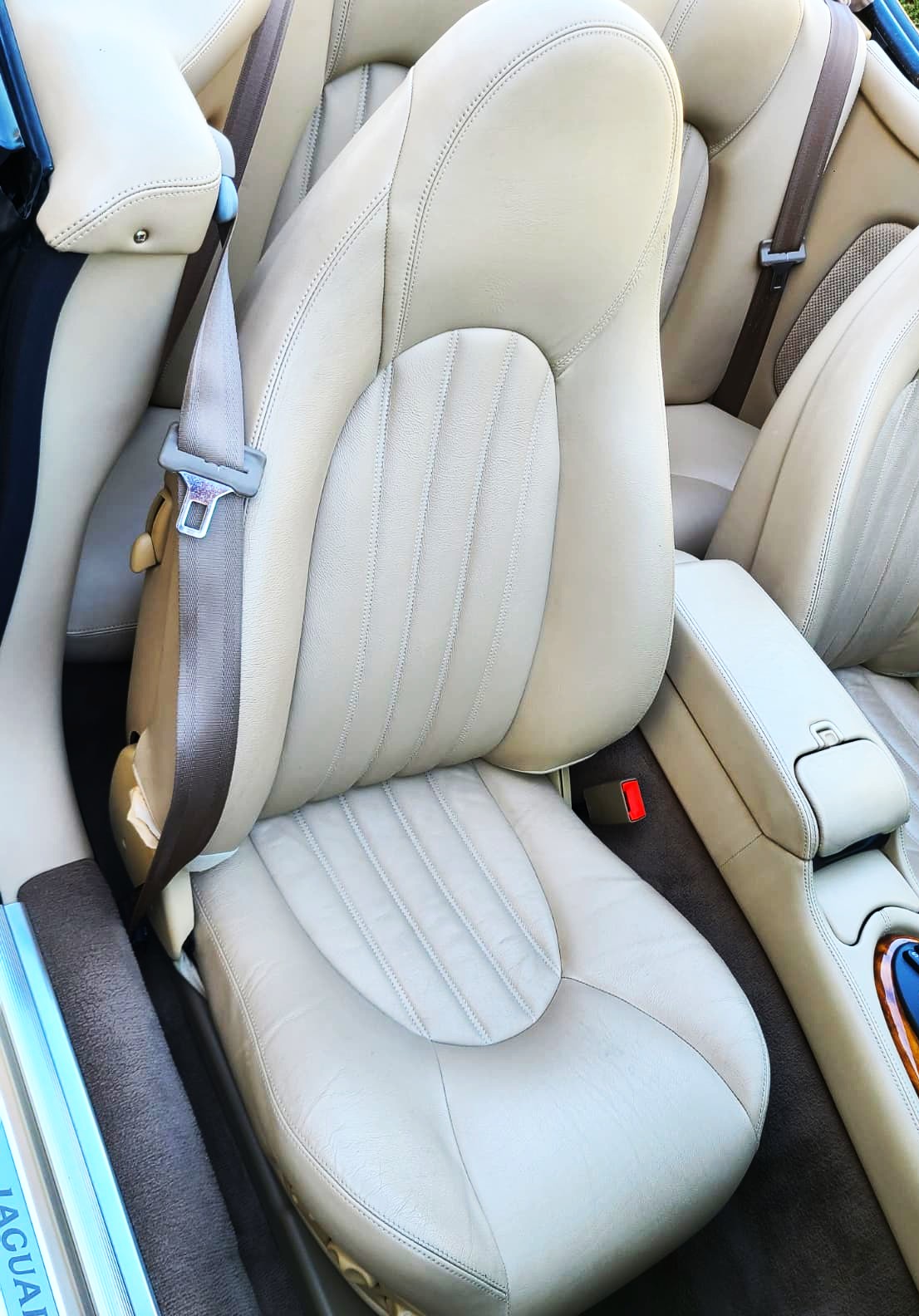 Used 1998 Jaguar XK8 Convertible RWD image 22