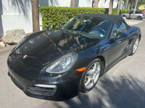 Used 2015 Porsche Boxster image 4